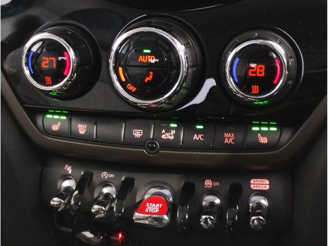 BMW MINI COOPER D CROSSOVER 2021