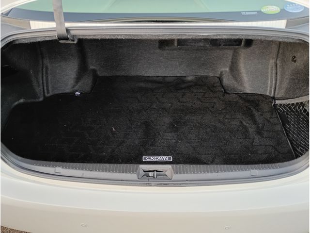 TOYOTA CROWN sedan 4WD 2010