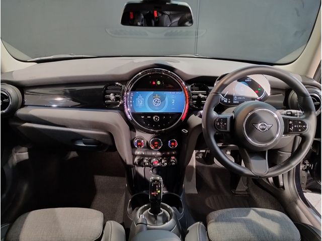 BMW MINI COOPER D 5DOOR 2023