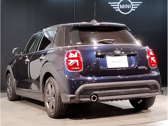 BMW MINI COOPER D 5DOOR 2023