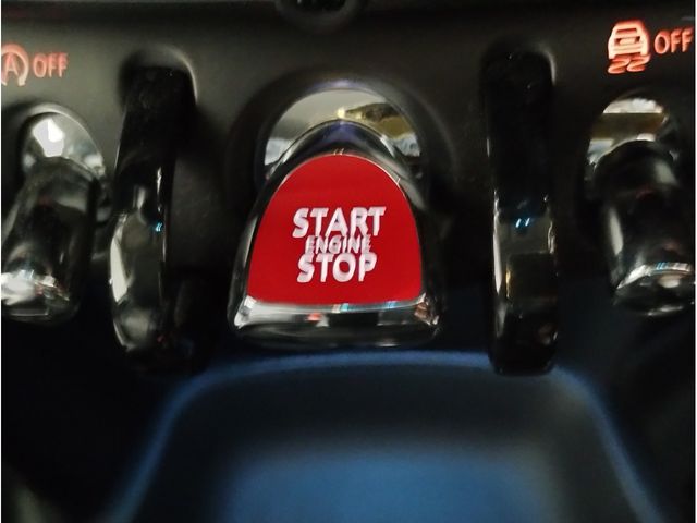 BMW MINI COOPER D 5DOOR 2023