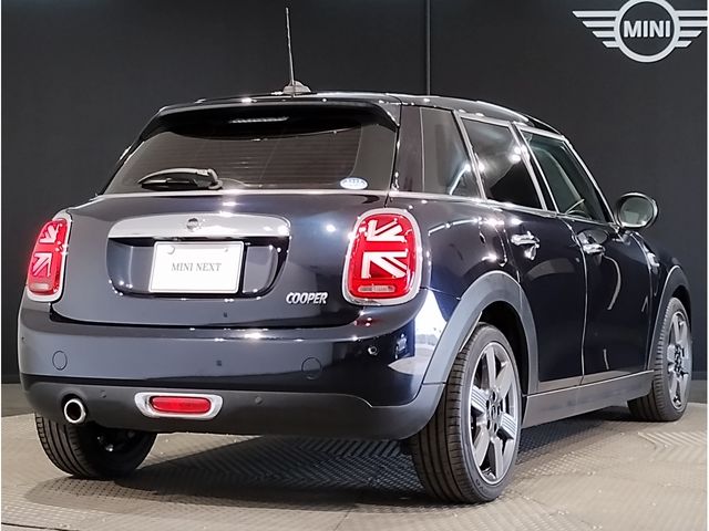 BMW MINI COOPER 5DOOR 2020