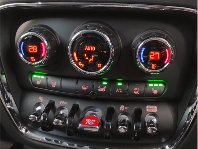 BMW MINI COOPER D CLUBMAN 2021