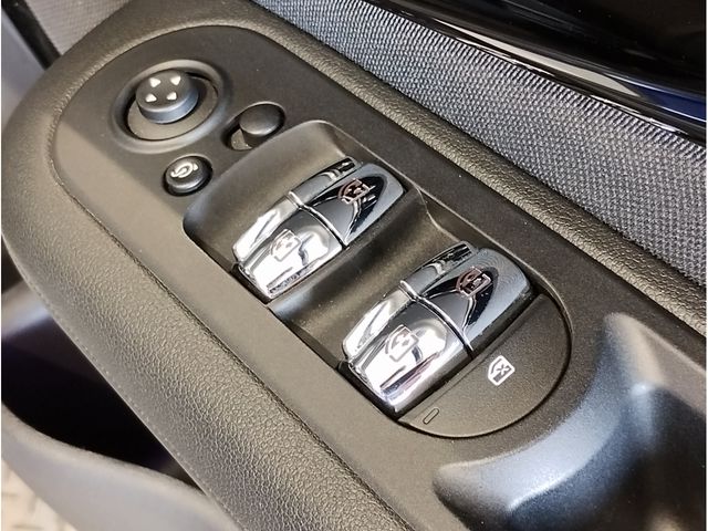 BMW MINI COOPER D CLUBMAN 2021