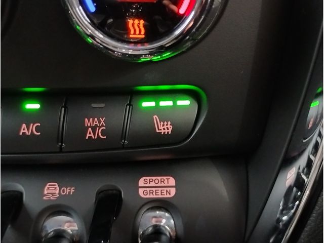 BMW MINI COOPER D CLUBMAN 2021