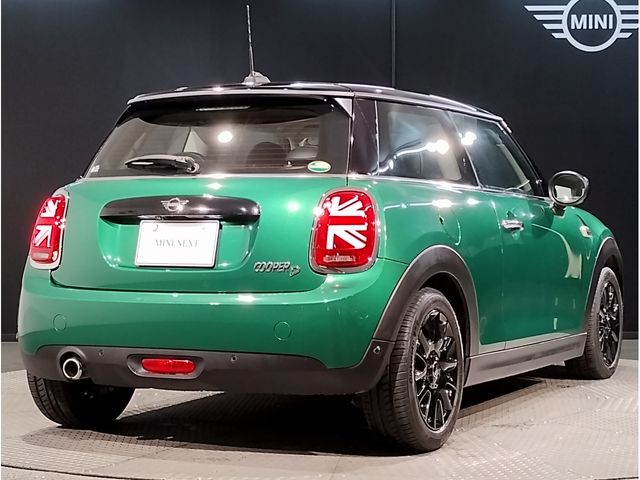 BMW MINI COOPER D 2020