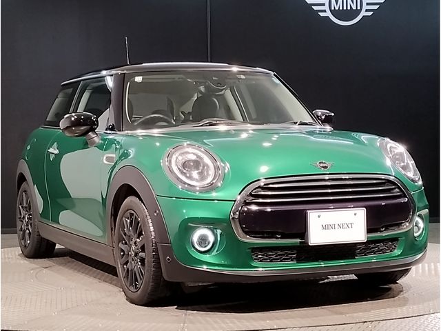 BMW MINI COOPER D 2020