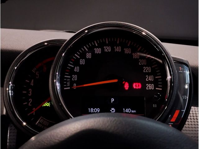 BMW MINI COOPER D 2020