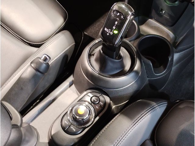 BMW MINI COOPER D 2020