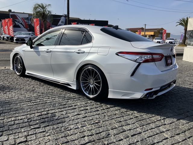 TOYOTA CAMRY HYBRID 2020