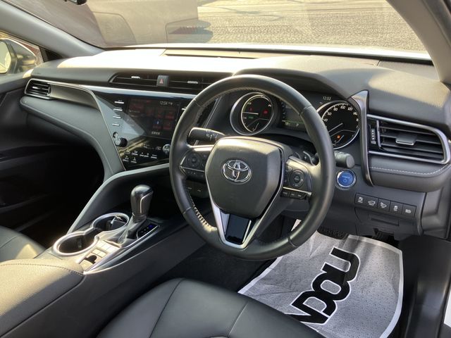 TOYOTA CAMRY HYBRID 2020