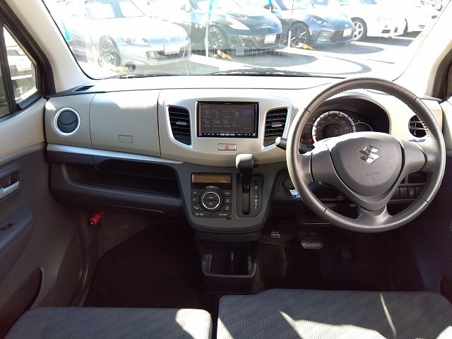 SUZUKI WAGON R 2013