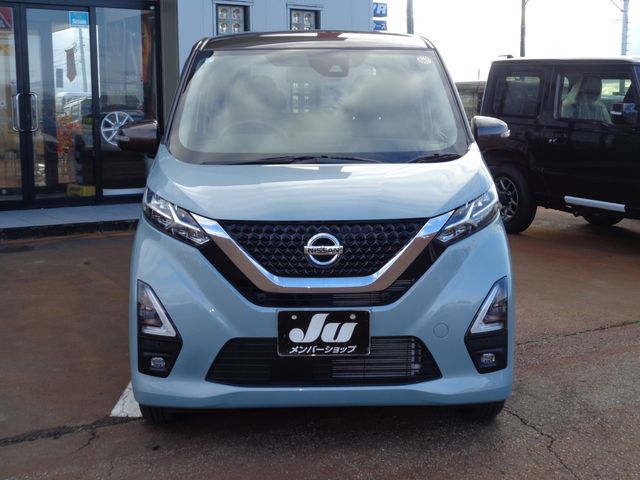 NISSAN DAYZ 4WD 2021