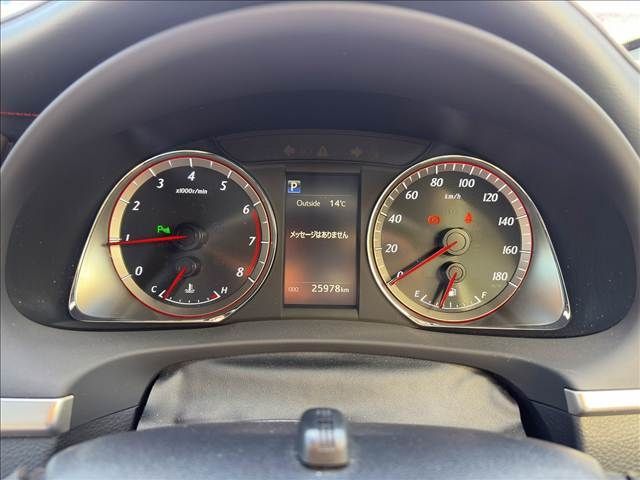 TOYOTA HARRIER 4WD 2017