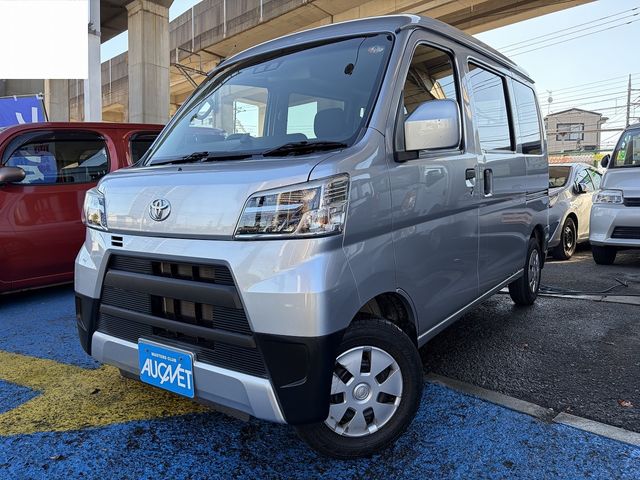 TOYOTA PIXIS van 2021