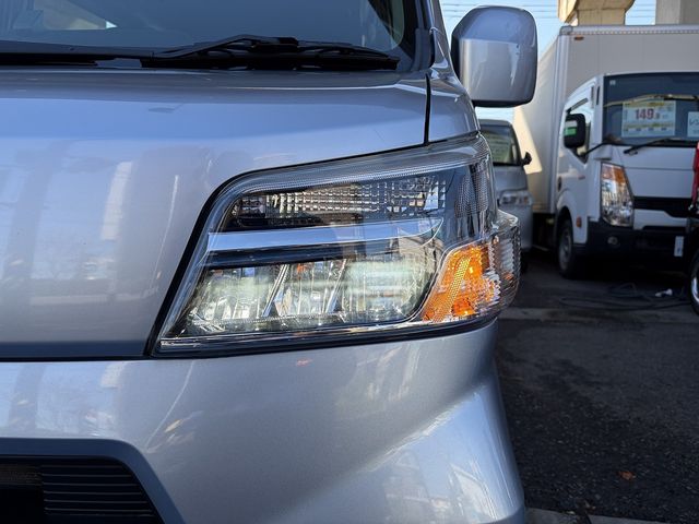 TOYOTA PIXIS van 2021