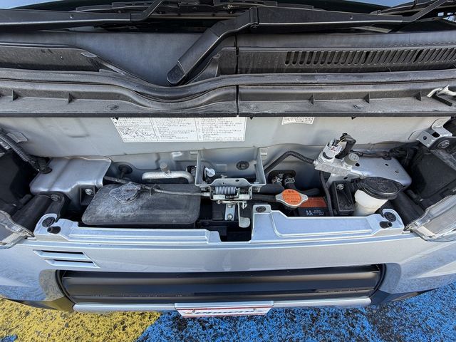 TOYOTA PIXIS van 2021