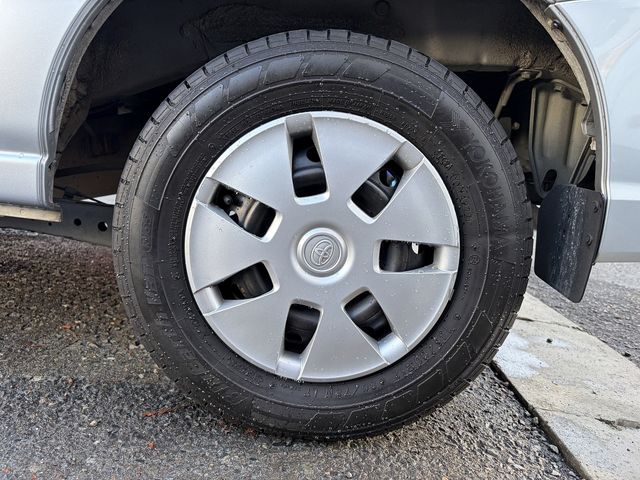 TOYOTA PIXIS van 2021