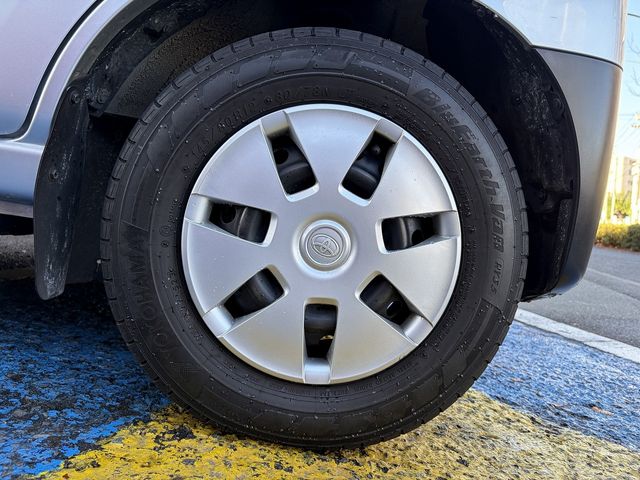 TOYOTA PIXIS van 2021