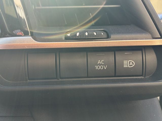 TOYOTA CROWN CROSSOVER 2023