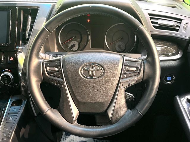 TOYOTA VELLFIRE 2016