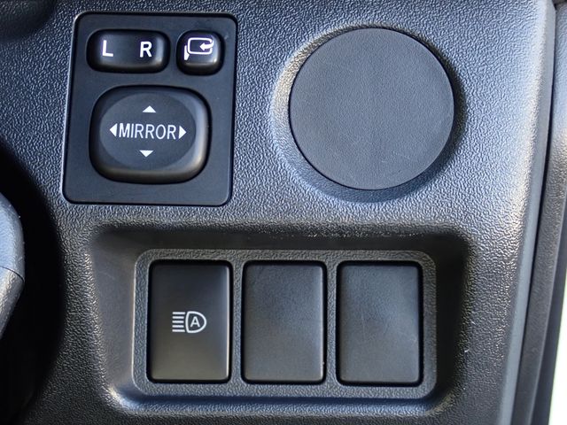 TOYOTA HIACE van 1.2t 2WD 2018