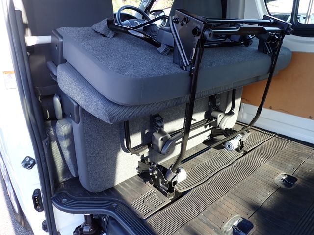 TOYOTA HIACE van 1.2t 2WD 2018