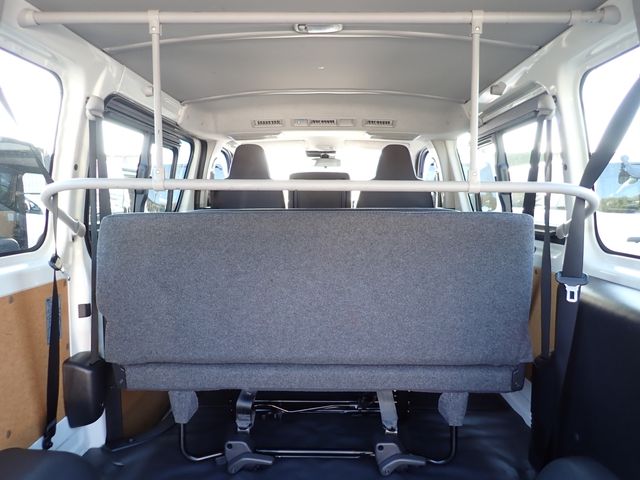 TOYOTA HIACE van 1.2t 2WD 2018