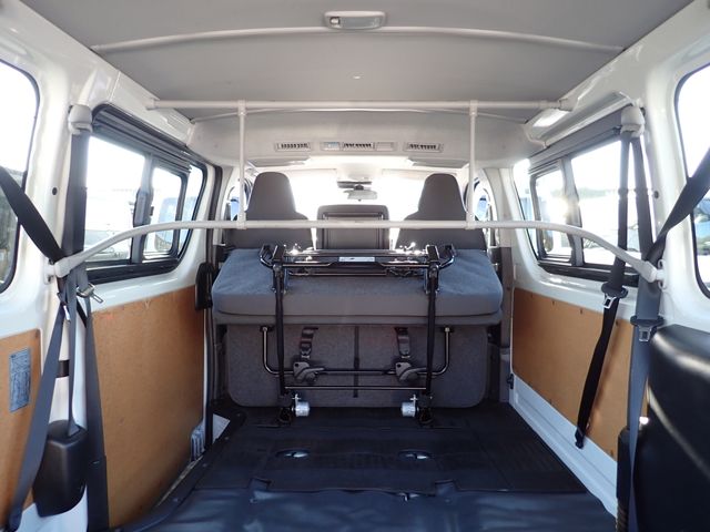 TOYOTA HIACE van 1.2t 2WD 2018