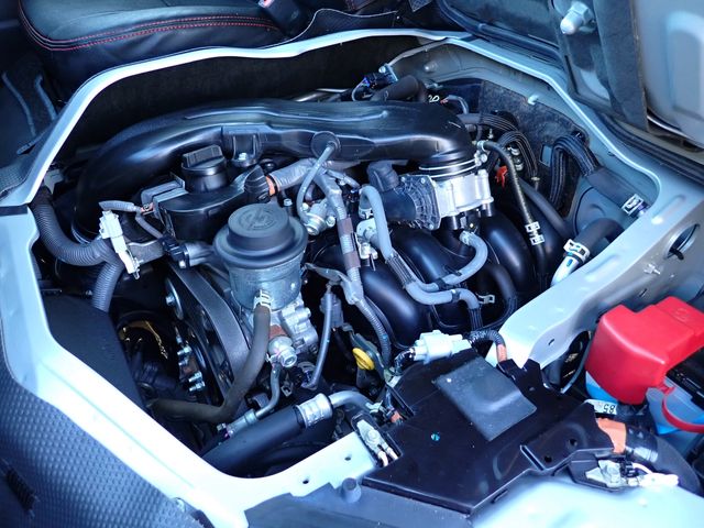 TOYOTA HIACE van 1.2t 2WD 2021