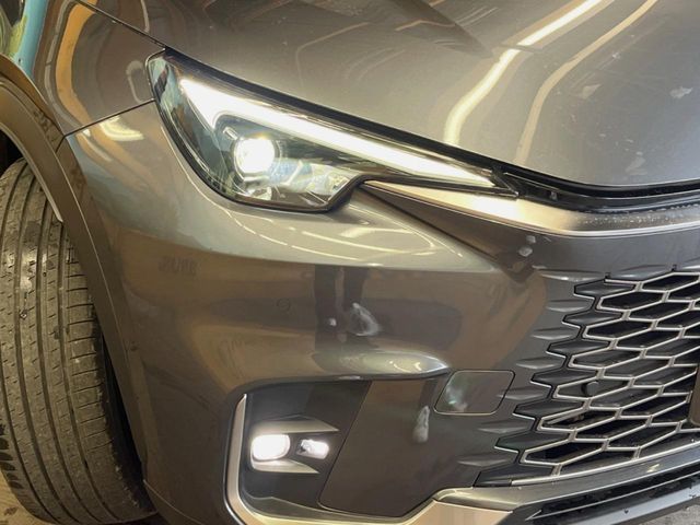 TOYOTA LEXUS LBX 2024