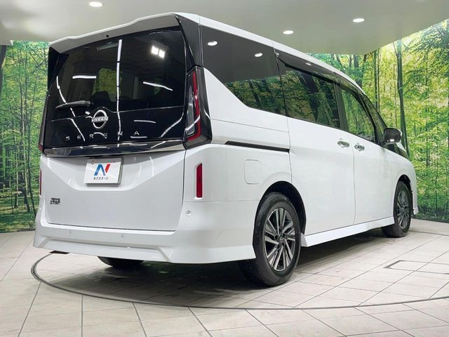 NISSAN SERENA  WG 2022