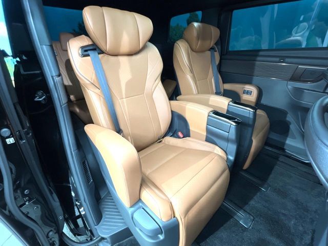 TOYOTA VELLFIRE  HYBRID 2024