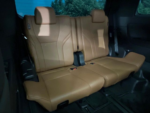 TOYOTA VELLFIRE  HYBRID 2024