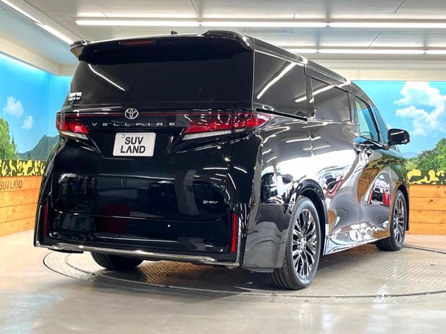TOYOTA VELLFIRE  HYBRID 2024
