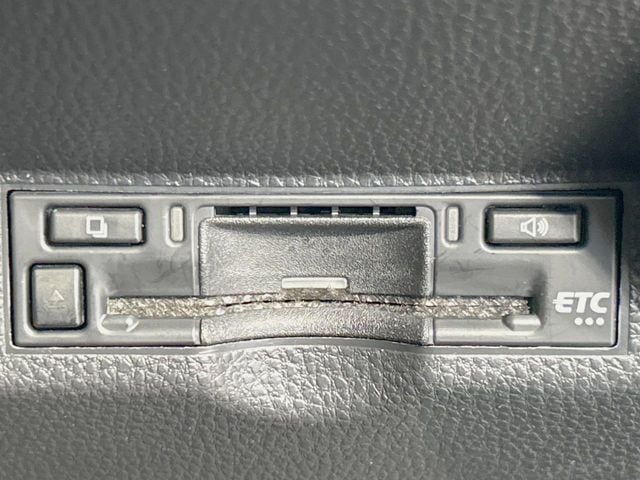 TOYOTA YARIS CROSS HYBRID 2025