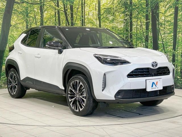 TOYOTA YARIS CROSS HYBRID 2025