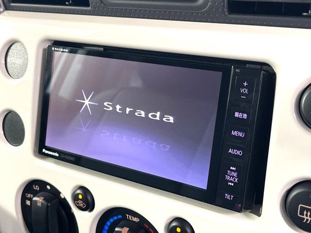 TOYOTA FJ CRUISER 4WD 2011