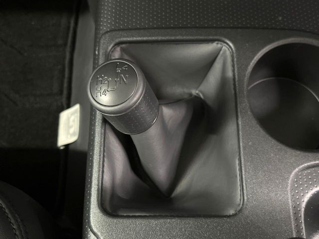 TOYOTA FJ CRUISER 4WD 2011