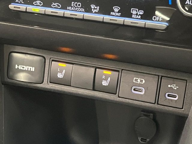 TOYOTA YARIS CROSS HYBRID 2025