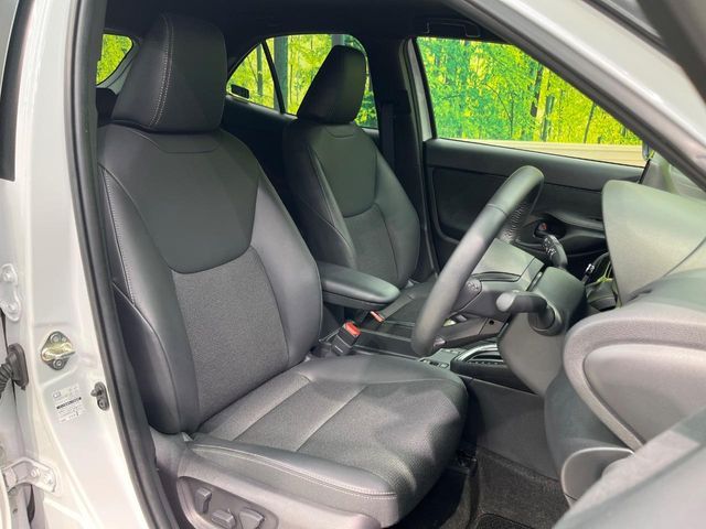 TOYOTA YARIS CROSS HYBRID 2025