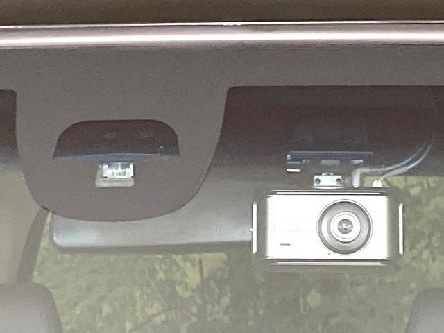 HONDA N BOX CUSTOM 2017