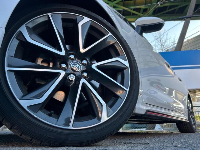 TOYOTA COROLLA SPORT HYBRID 2021