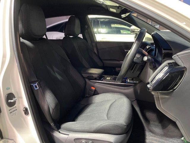 TOYOTA CROWN sedan hybrid 2019