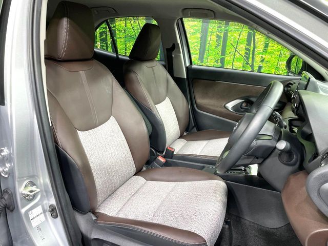 TOYOTA YARIS CROSS HYBRID 2023