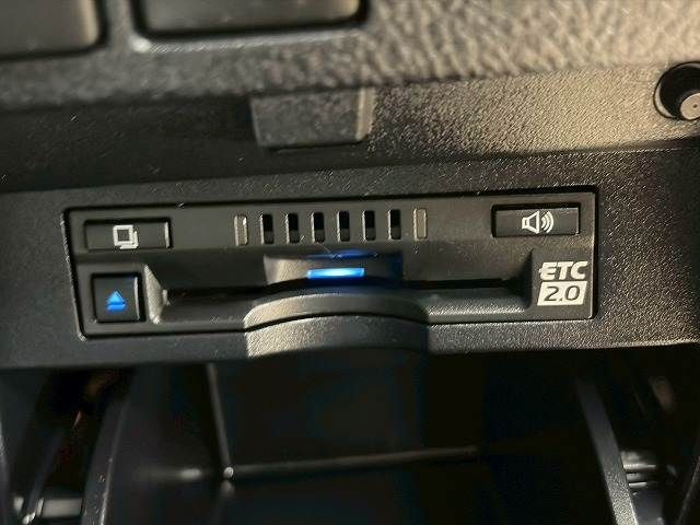 TOYOTA VELLFIRE  HYBRID 4WD 2021