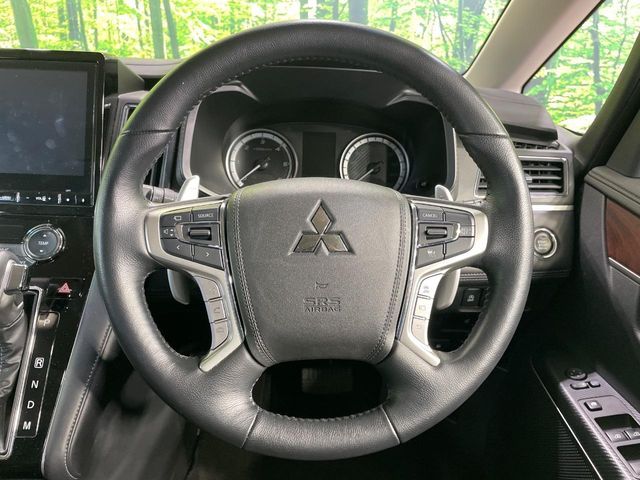 MITSUBISHI DELICA D:5 4WD 2023