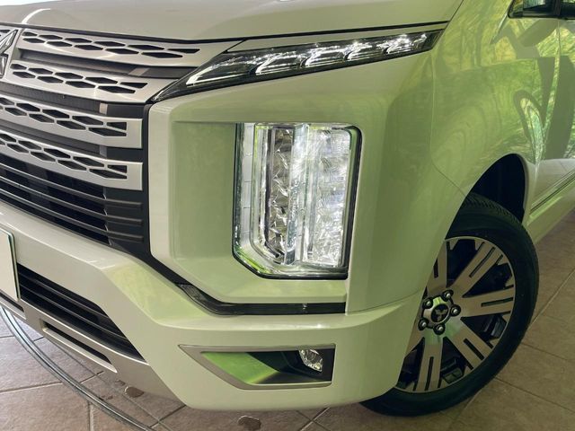 MITSUBISHI DELICA D:5 4WD 2023