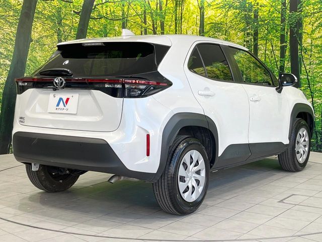 TOYOTA YARIS CROSS 2025