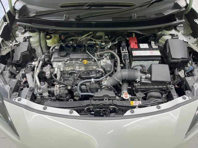 TOYOTA YARIS CROSS 2025